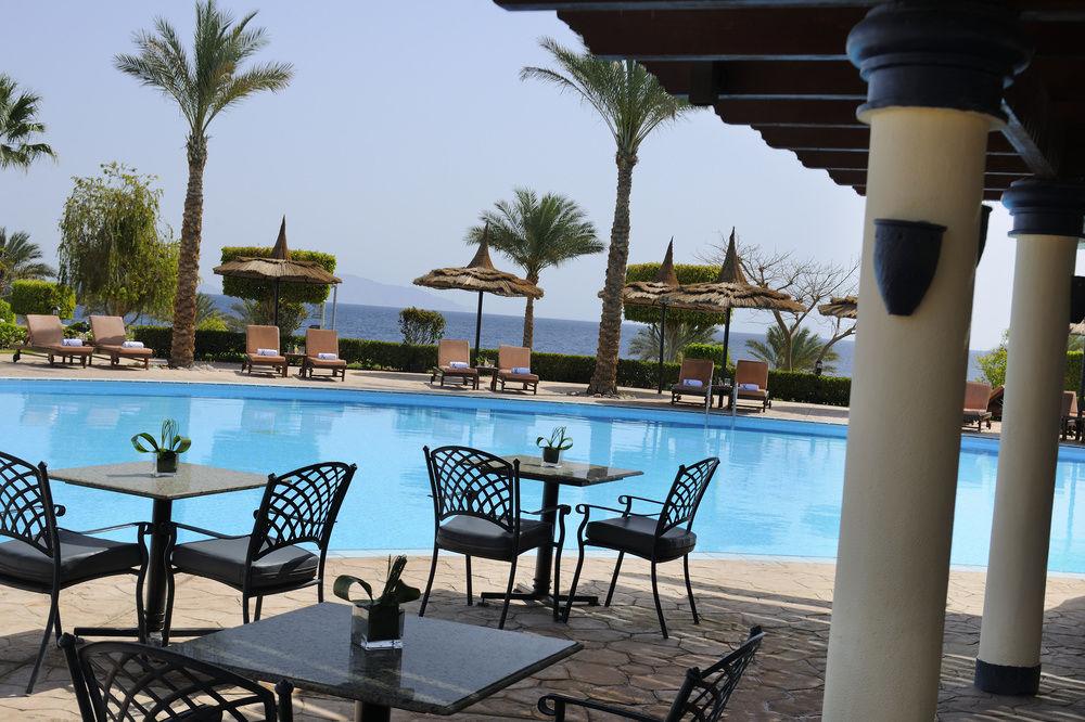 Renaissance Sharm El Sheikh Golden View Beach Resort Ngoại thất bức ảnh The pool at the Hilton Taba