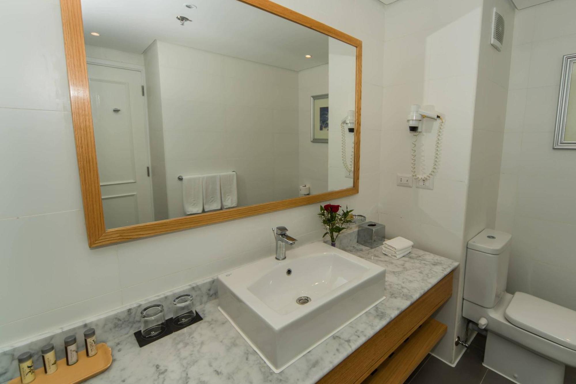 Renaissance Sharm El Sheikh Golden View Beach Resort Ngoại thất bức ảnh Bathroom