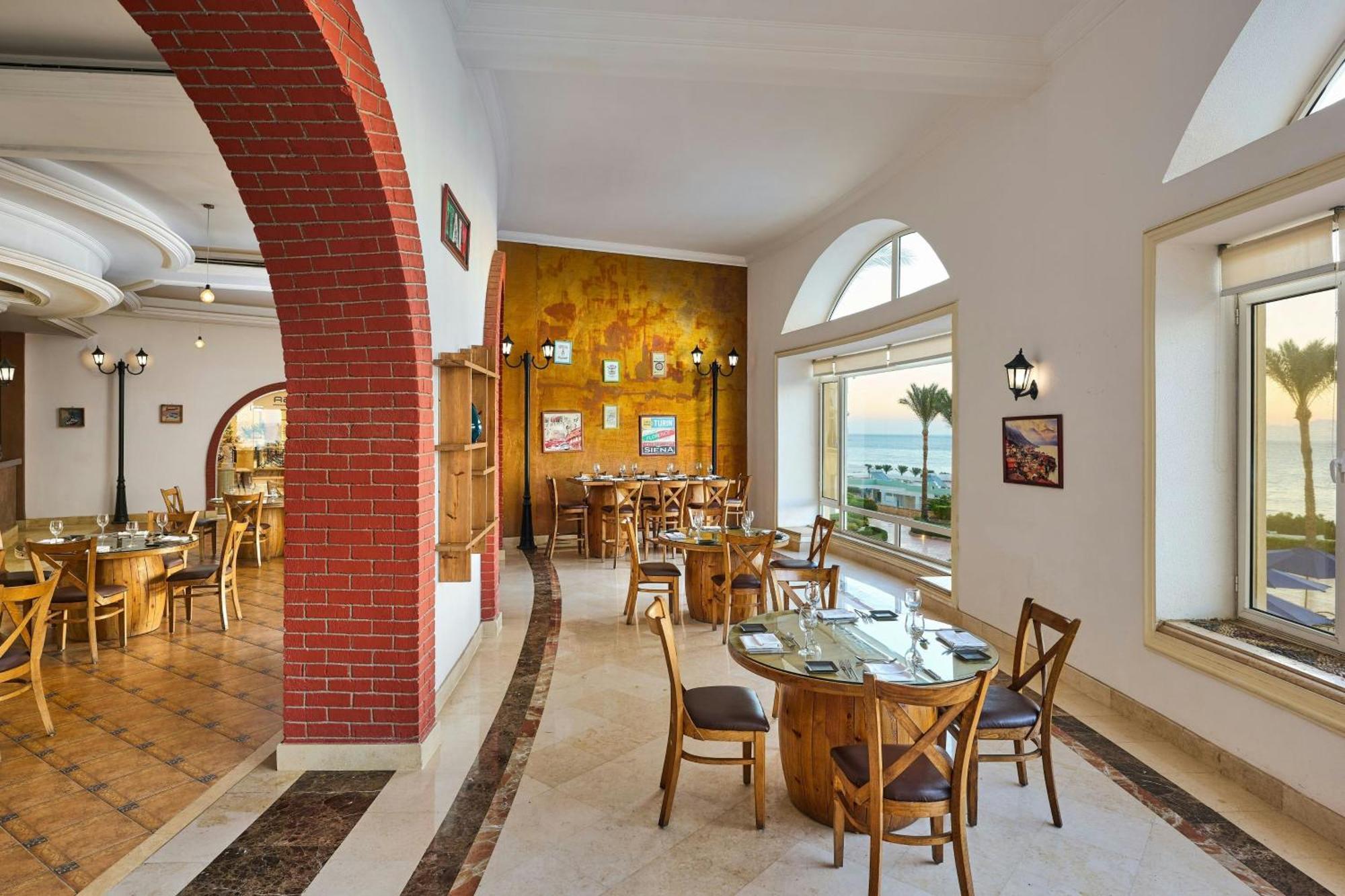 Renaissance Sharm El Sheikh Golden View Beach Resort Ngoại thất bức ảnh The restaurant